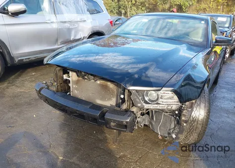 2014 Ford Mustang V6 from USA, damaged, VIN 1ZVBP8AMXE5209242